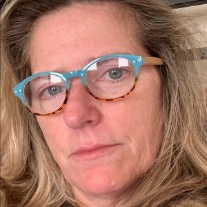 Meet your Posher, Debra